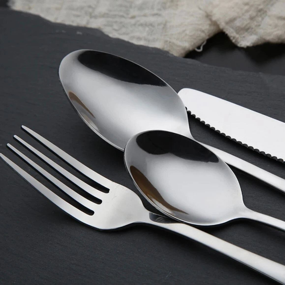 24 Pc Silver Cutlery Dinner Set Stainless Steel Gold Boxed Mirror Forks, Spoons